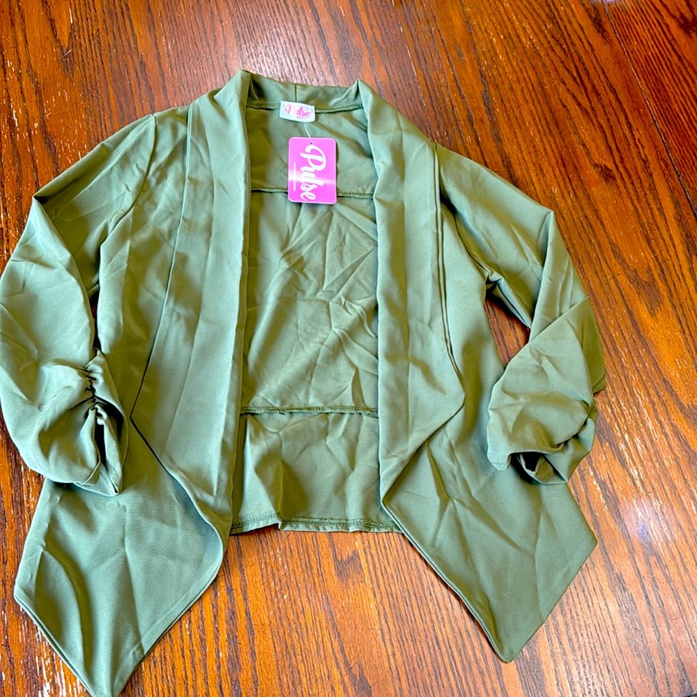 NWT Olive Pulse Blazer
